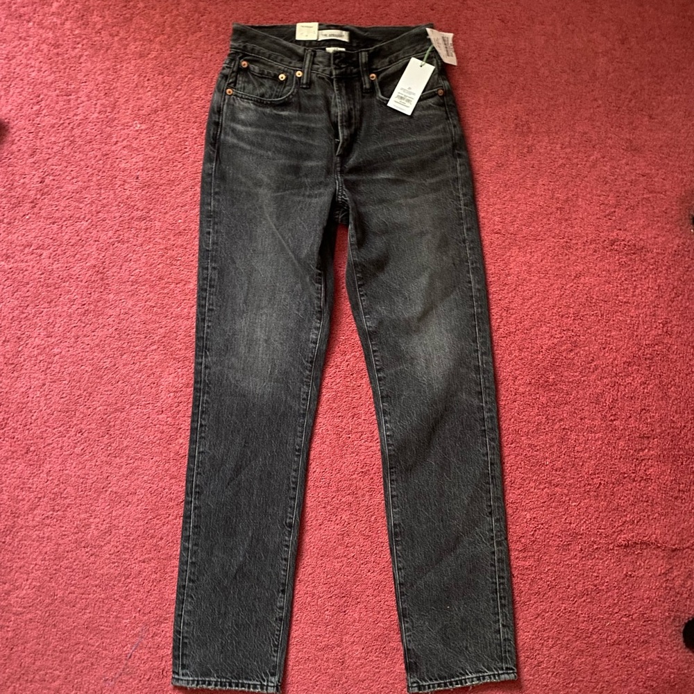 american eagle ae77 “the straight” straight leg jeans 24